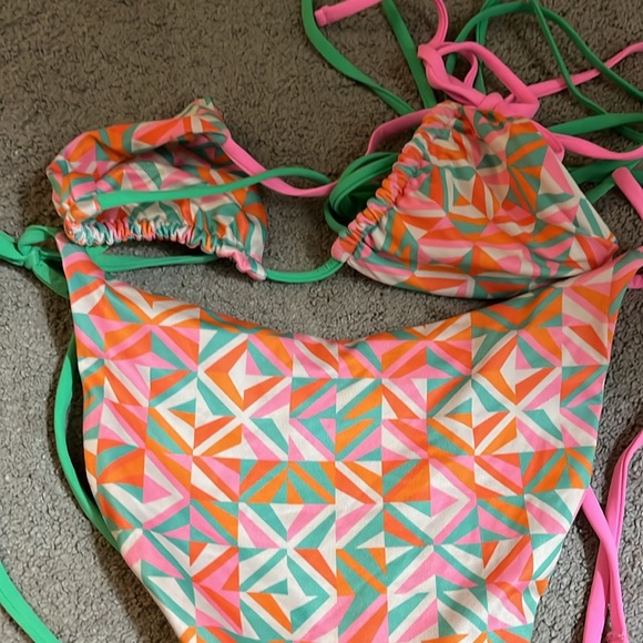 Oneone bikini - Picture 3 of 4